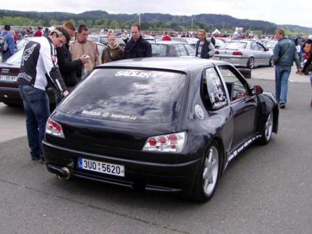 306